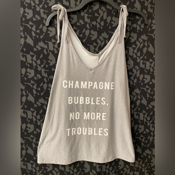 Gray Women's Top with Slogan - Picture 1 of 3
